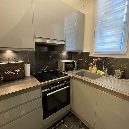 Paris Centre Clamart Hopital Percy Appart 2 Pieces Tres Lumineux Grand Екстериор снимка